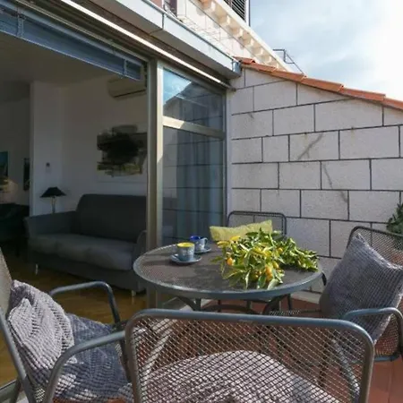 Dubrovnik, Rooftop For 6 * Dubrovník