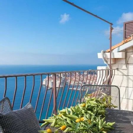 Apartamento Dubrovnik, Rooftop For 6
