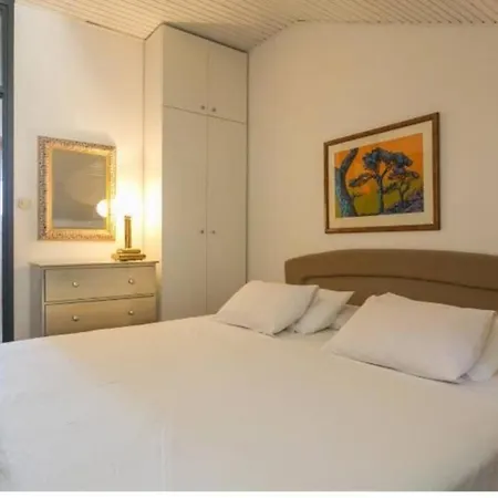 Dubrovnik, Rooftop For 6 Apartmán *